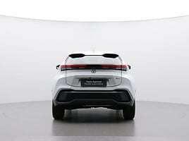 Toyota C-HR 2024 y Off-road / Crossover