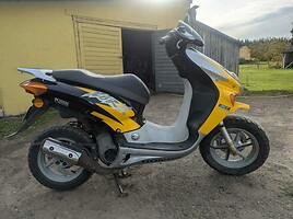 Honda SZX 50s 2000 m Motoroleris / Mopedas