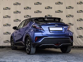 Toyota C-HR 2019 г Внедорожник / Кроссовер