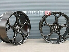 Alfa Romeo EU-I5660 Style Black light alloy R20 rims