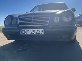 Mercedes-Benz E 290 W210 1996 y