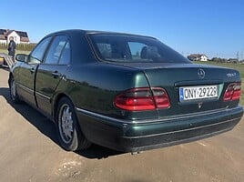 Mercedes-Benz E 290 W210 1996 y