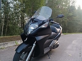 Honda Silver Wing 2008 г Мотороллер / Мопед