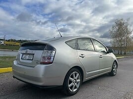 Toyota Prius 2005 y Hatchback