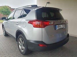 Toyota RAV4 2015 г Внедорожник / Кроссовер