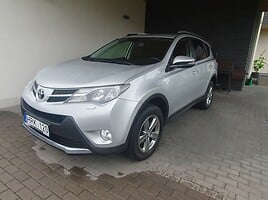 Toyota RAV4 2015 г Внедорожник / Кроссовер