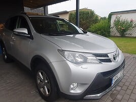 Toyota RAV4 2015 г Внедорожник / Кроссовер