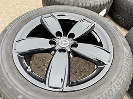 Mercedes-Benz Siunciam, 7.5J ET52 light alloy R17 rims