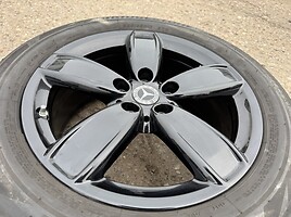 Mercedes-Benz Siunciam, 7.5J ET52 light alloy R17 rims