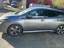 Nissan Leaf 2019 y parts