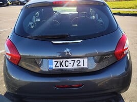 Peugeot 208 I 2014 m