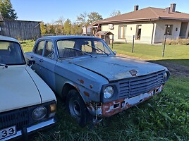 Gaz 24 1985 y Sedan