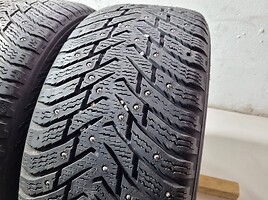 Nokian dygliuotos R17 зимние шины для автомобилей