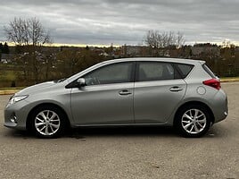 Toyota Auris II 2013 m