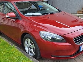 Volvo V40 2015 г Хэтчбек