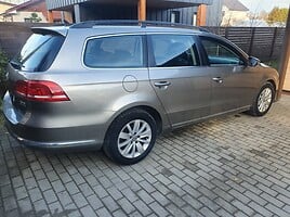 Volkswagen Passat B7 2012 y