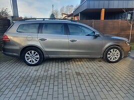 Volkswagen Passat B7 2012 y