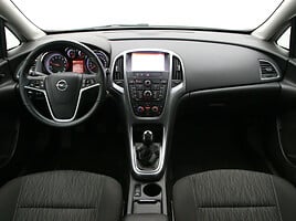 Opel Astra 2015 г Универсал