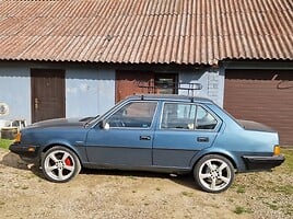 Volvo 340 1987 г Седан