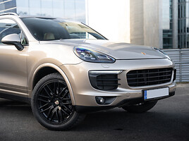 Porsche Cayenne 2016 m Visureigis / Krosoveris