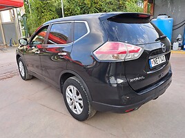 Nissan X-Trail 2015 г Внедорожник / Кроссовер