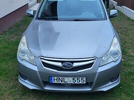 Subaru Legacy 2010 m Universalas