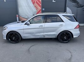 Mercedes-Benz GLE 250 W166 2017 y