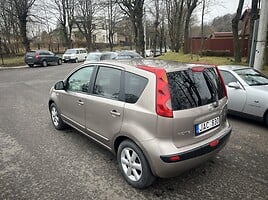 Nissan Note 2006 г Хэтчбек