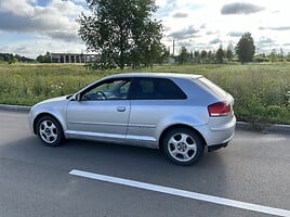 Audi A3 8P 2003 y