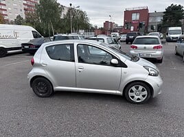 Toyota Aygo 2006 г Хэтчбек