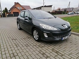 Peugeot 308 2008 г Хэтчбек