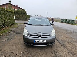 Toyota Corolla Verso II 2006 y