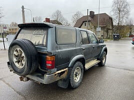 Toyota 4-Runner 1991 m Visureigis / Krosoveris