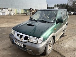 Nissan Terrano II 2003 г