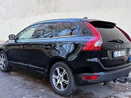 Volvo XC60 2011 г Внедорожник / Кроссовер