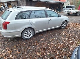 Toyota Avensis 2003 г Универсал