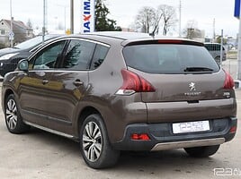 Peugeot 3008 2013 y Off-road / Crossover