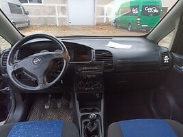 Opel Zafira A Ecotec 2001 y