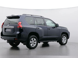 Toyota Land Cruiser 2022 y Off-road / Crossover