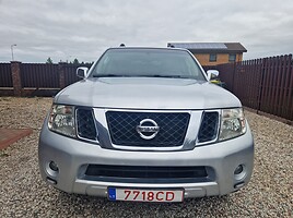 Nissan Pathfinder III 2007 y