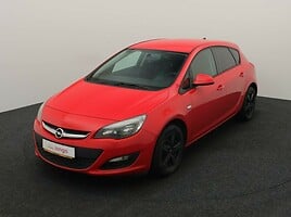 Opel Astra Hečbekas 2013