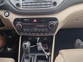 Hyundai Tucson 2015 г Внедорожник / Кроссовер