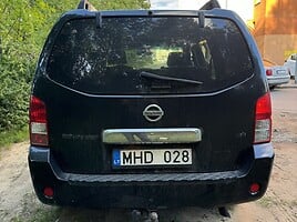 Nissan Pathfinder III 2005 y