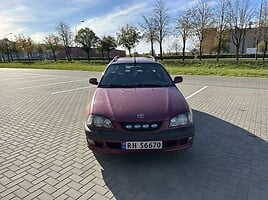 Toyota Avensis 1999 y Wagon