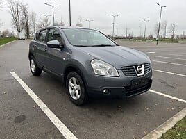 Nissan Qashqai 2008 г Внедорожник / Кроссовер