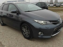 Toyota Auris 2014 m Universalas