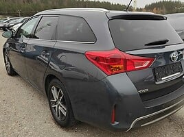 Toyota Auris 2014 m Universalas