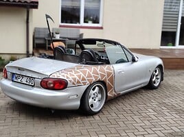 Mazda MX-5 II 2001 г