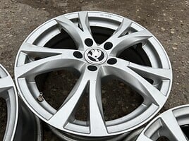 Skoda Siunciam, 8J ET45 light alloy R17 rims