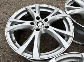 Skoda Siunciam, 8J ET45 light alloy R17 rims